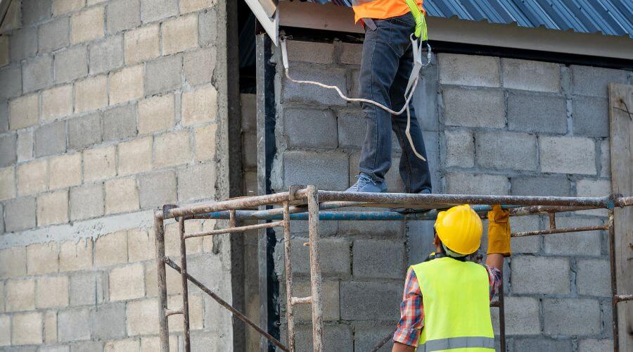Professional gutter cleaning in Shushan, NY